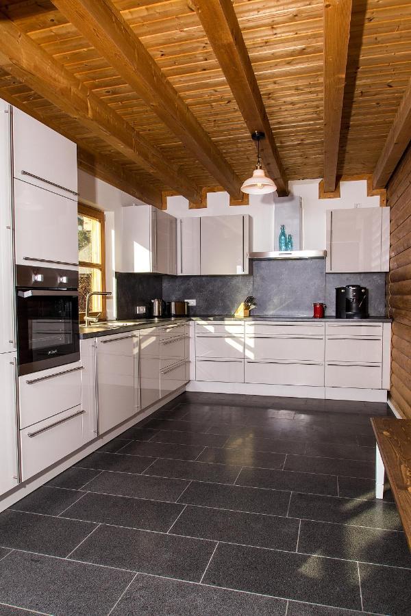 Chalet Am Bach Bad Birnbach Kamer foto