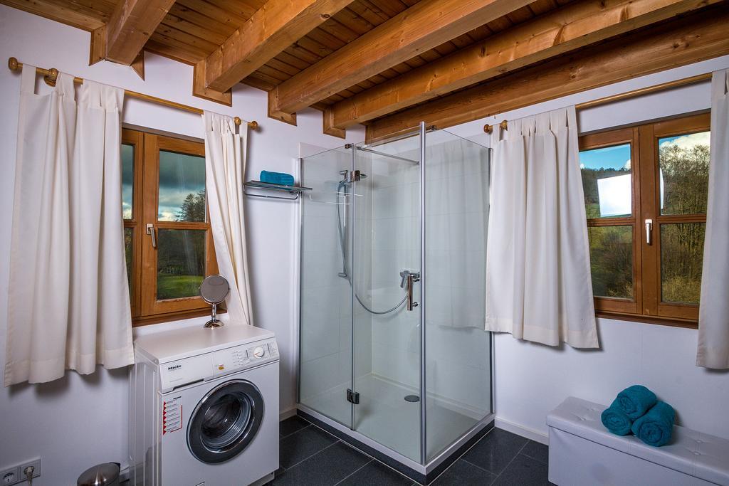 Chalet Am Bach Bad Birnbach Kamer foto
